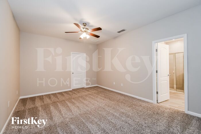 Building Photo - 6889 Longleaf Branch Dr