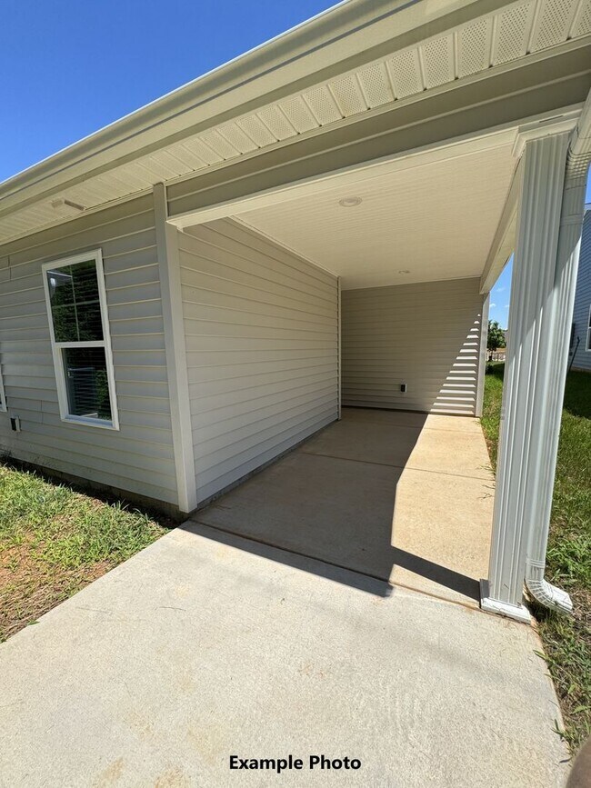 Building Photo - 123 Brawley Villas Pl