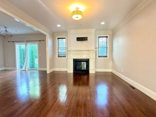 Building Photo - 99 Brookview Rd