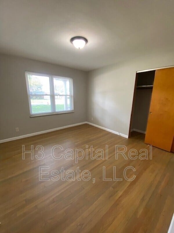 Building Photo - 2111 Clark Ave