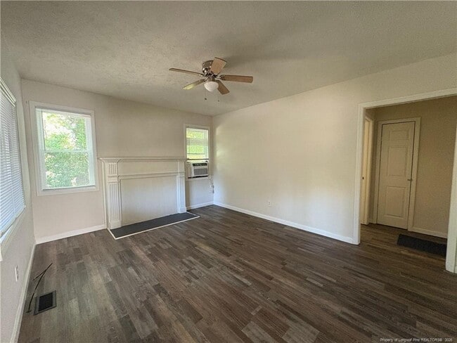 Building Photo - 1207 West Dr