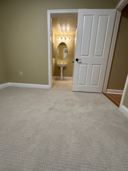 Downstairs bedroom - 12975 Agustin Pl