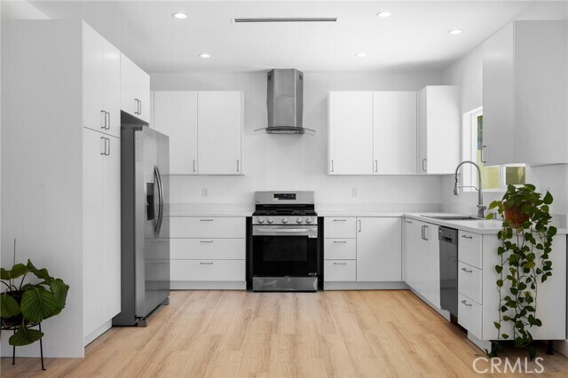 Building Photo - 1437 Ardmore Ave