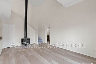 Building Photo - 3600 Hayden Rd