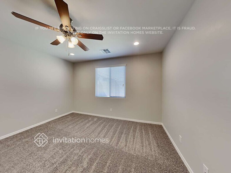 Building Photo - 14420 W Swayback Pass