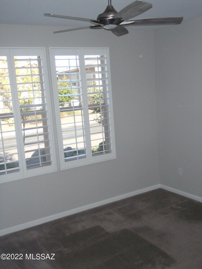 Building Photo - 61123 E Flint Dr