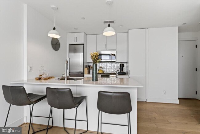 Building Photo - 2905 Georgia Ave NW