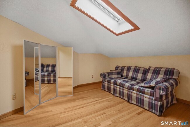 Building Photo - 45 W North St