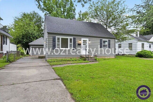 Building Photo - 1703 Heatherdowns Blvd