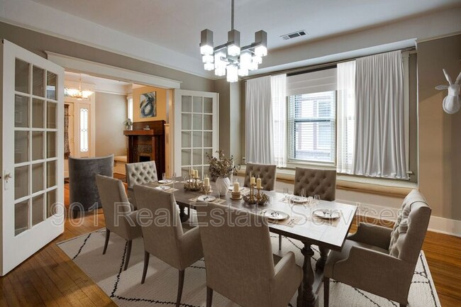 Building Photo - 1552 Forest Ave