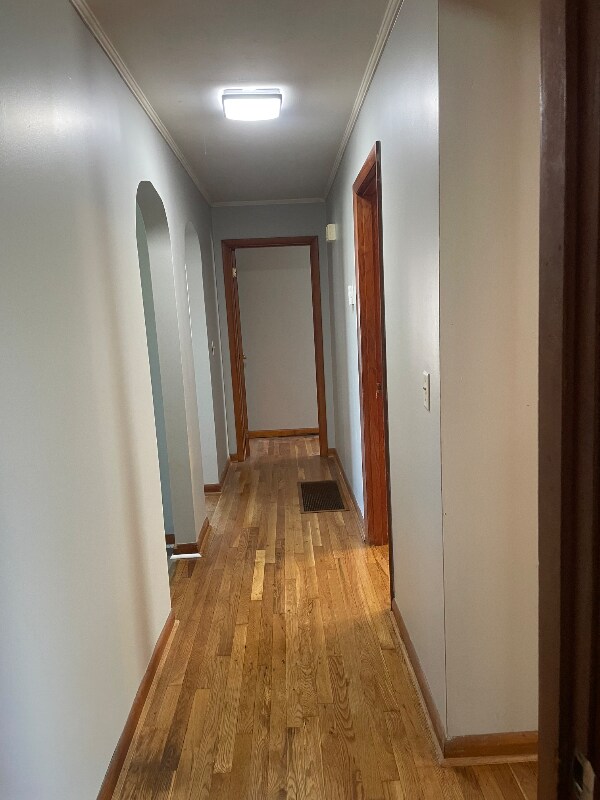 Building Photo - 409 Bond St