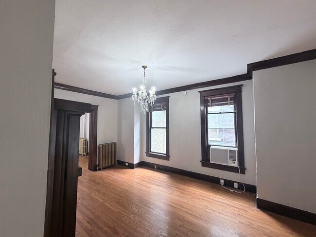 Building Photo - 1258 Agnes Pl