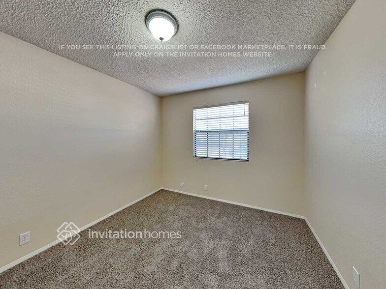Building Photo - 3733 W Waltann Ln