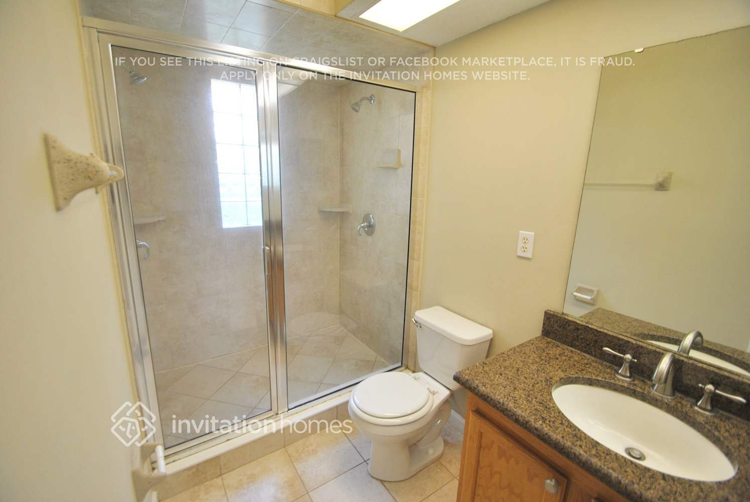 Building Photo - 9566 Southbrook Dr