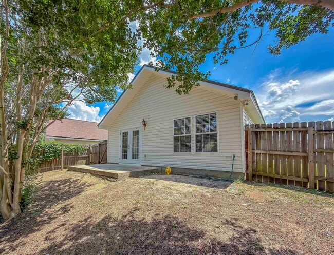 Building Photo - 3363 Golden Rain Dr