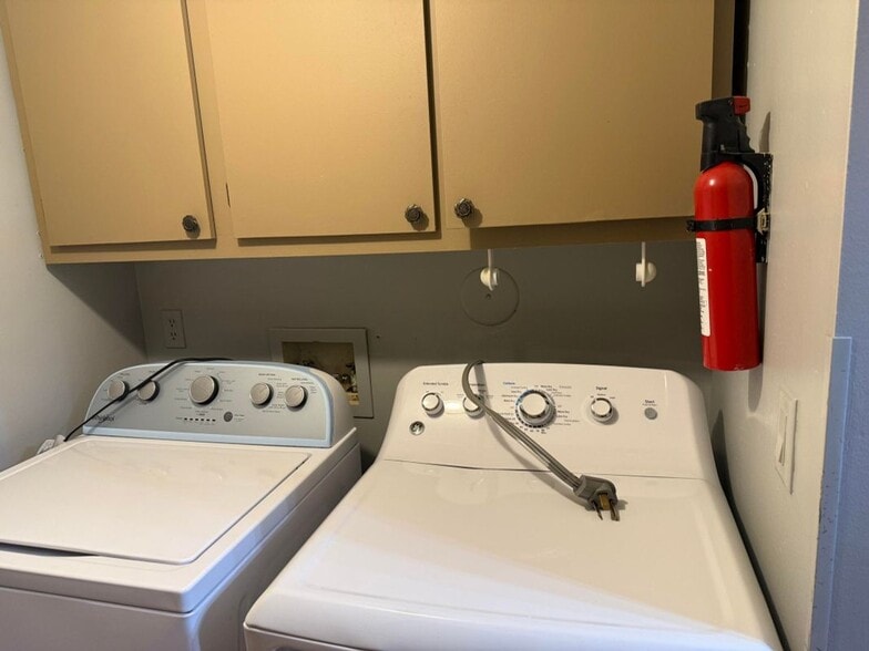 Building Photo - 4723 Sable Pine Cir