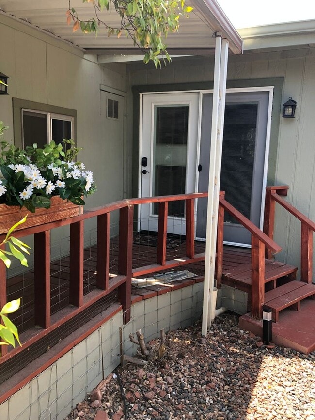 Primary Photo - Beauty and Convenience! Remodeled, Fully F...