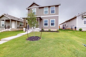 Building Photo - 178 Sormonne Lp