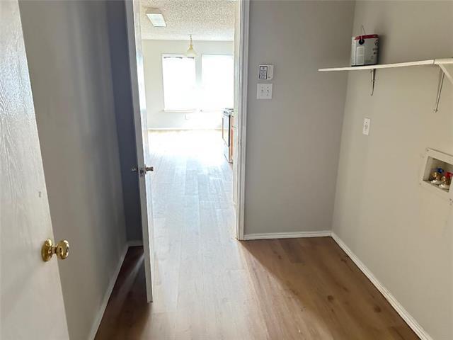 Building Photo - 301 Longshore Dr