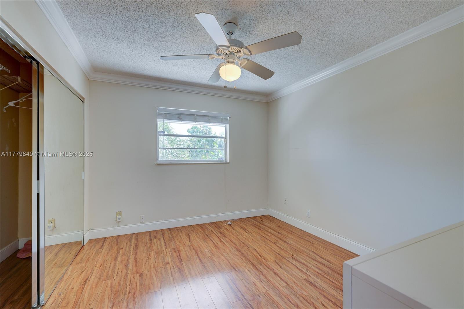Building Photo - 8141 SW 24th Ct