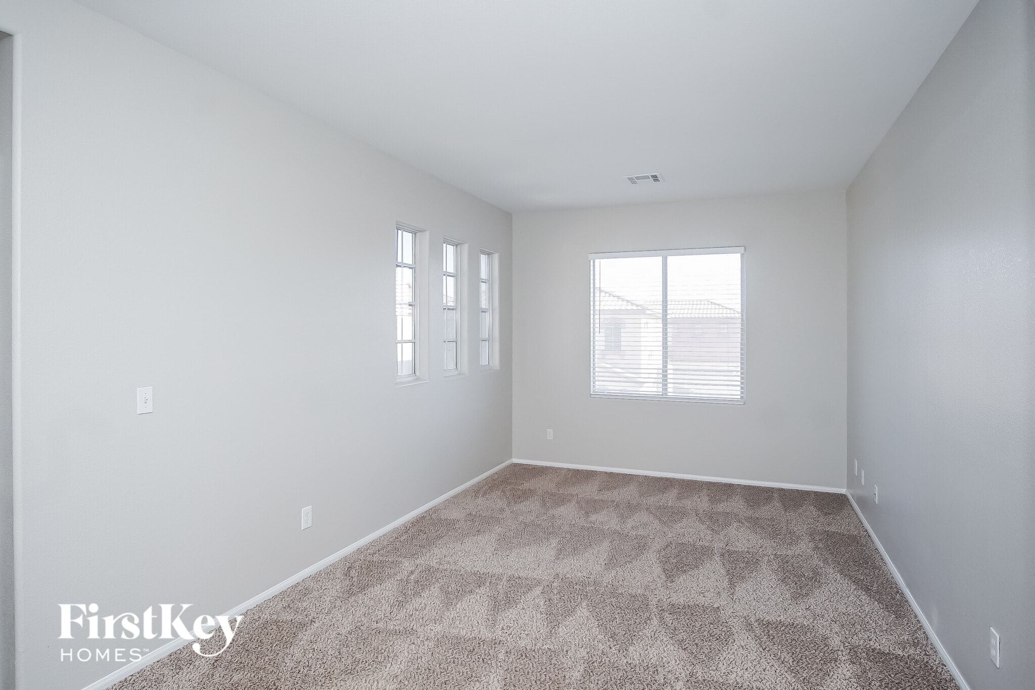 Building Photo - 667 Baffin Island Rd