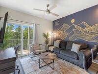 Building Photo - 360 S 400 W