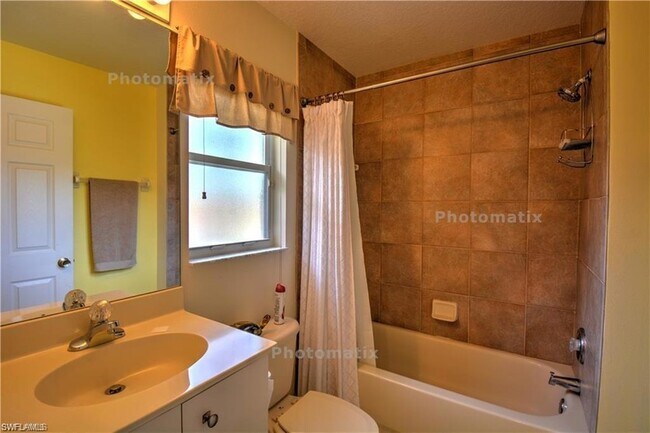 Building Photo - 6770 Huntington Lakes Cir