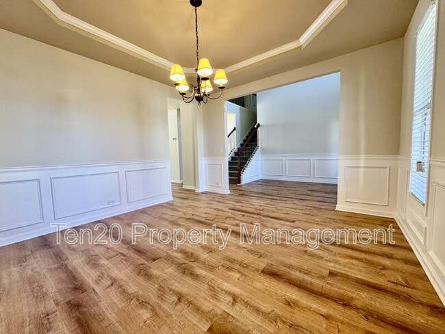 Building Photo - 789 Honey Do Ct