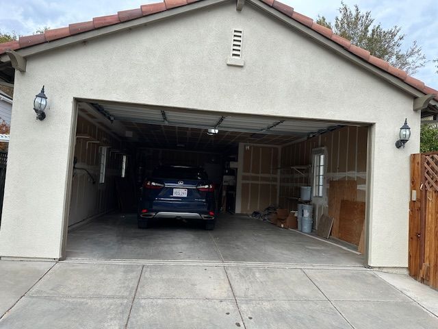 Building Photo - 2744 Redbridge Rd