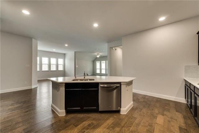 Building Photo - 1601 Primrose Pl