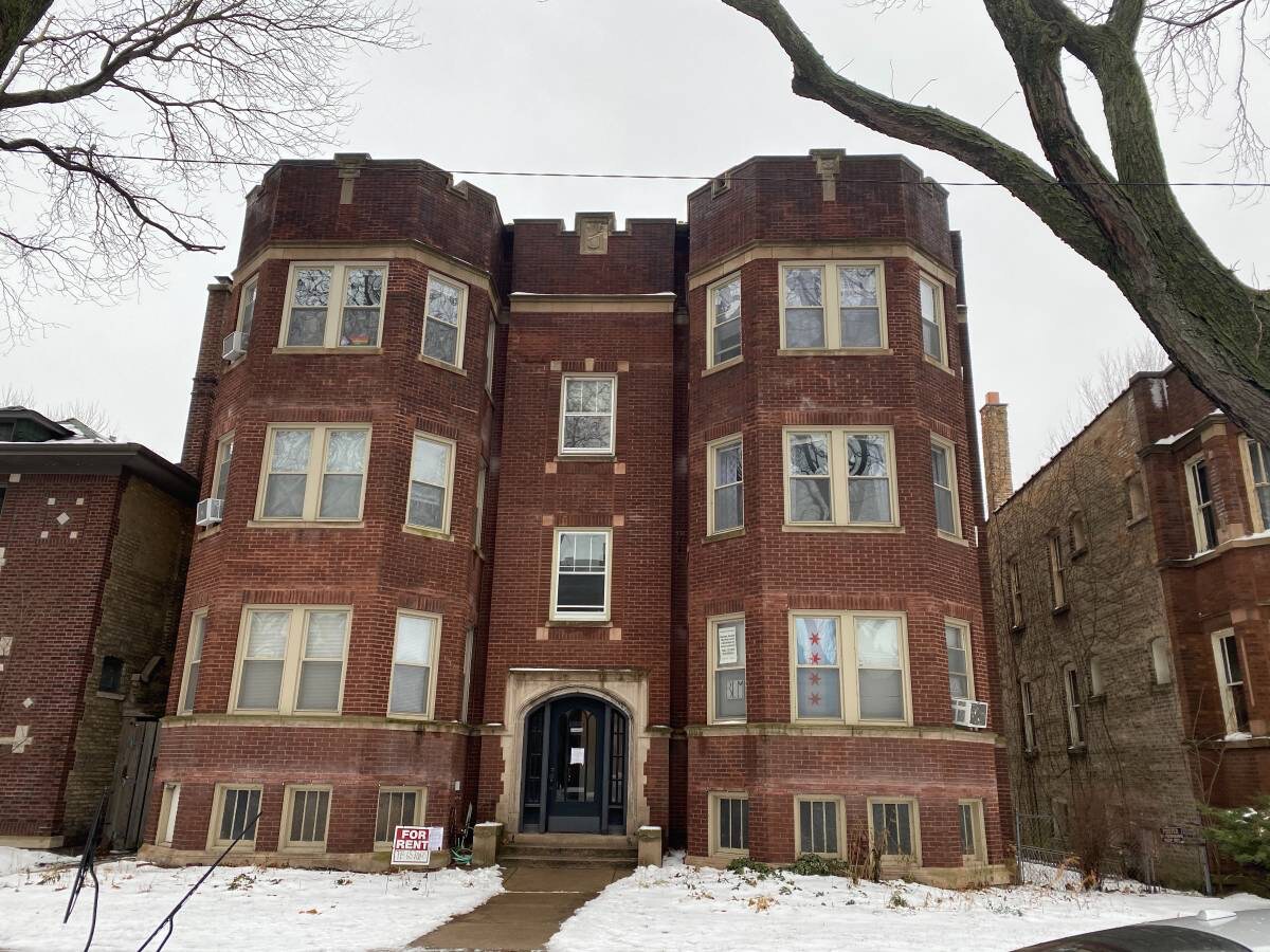 Building Photo - 6354 N Paulina St