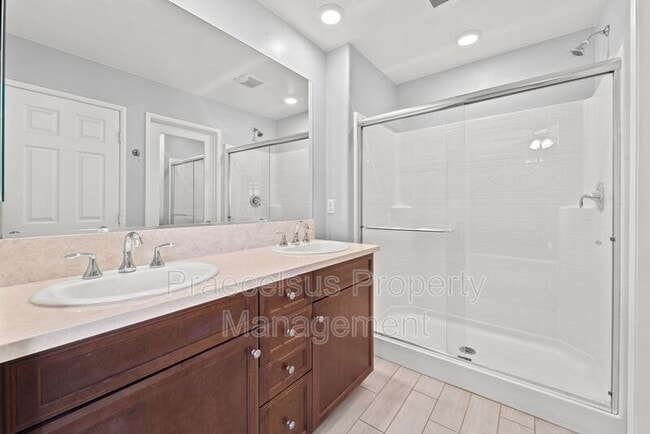 Building Photo - 2840 Athens Rd