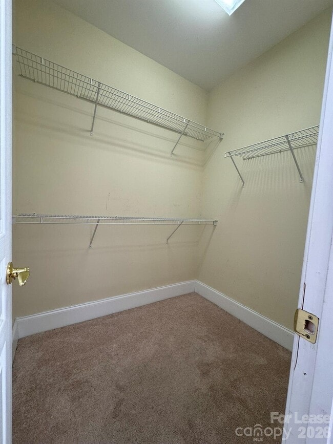 Building Photo - 5117 Alysheba Dr
