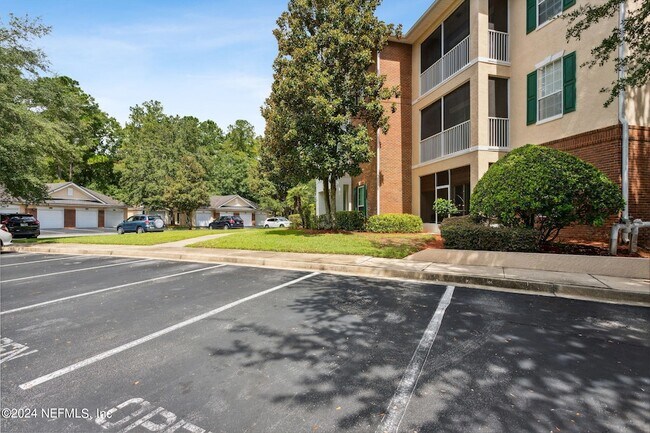 Building Photo - 785 Oakleaf Plantation Pkwy