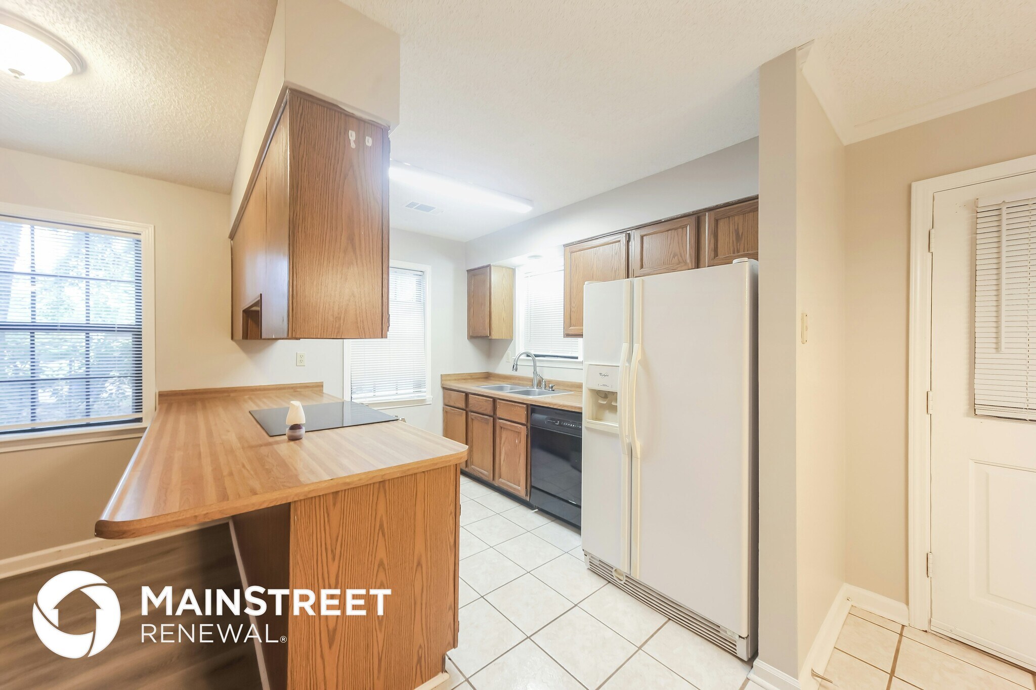 Building Photo - 6055 Chickasaw Dr