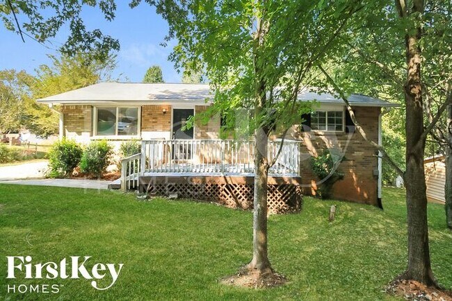 Primary Photo - 3799 N Camp Creek Pkwy SW