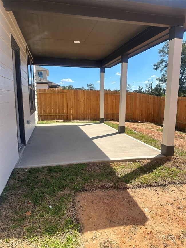 Building Photo - 14648 N Ascot Bnd Cir
