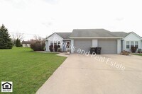 Building Photo - Fort Wayne Rising 1421/1423 Fieldstone