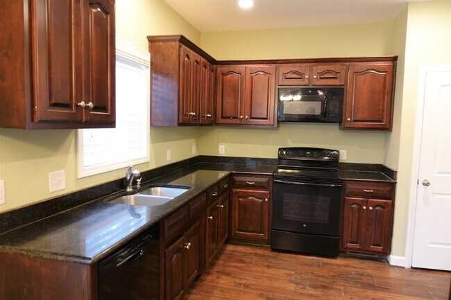 Building Photo - 200 State Rd S-42-2591