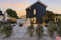 Building Photo - 4034 Coolidge Ave