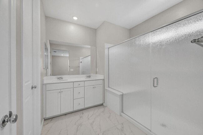 Building Photo - Summerlin gated community 4 bedroom 3 baths
