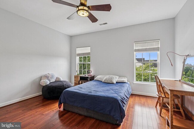 Building Photo - 602 Corsair Ct