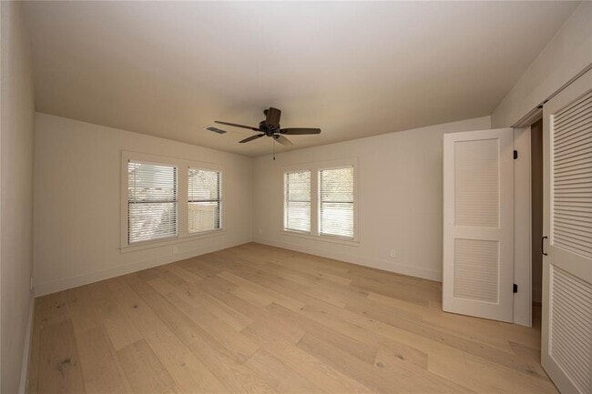 Building Photo - 12900 Ranch Rd 12