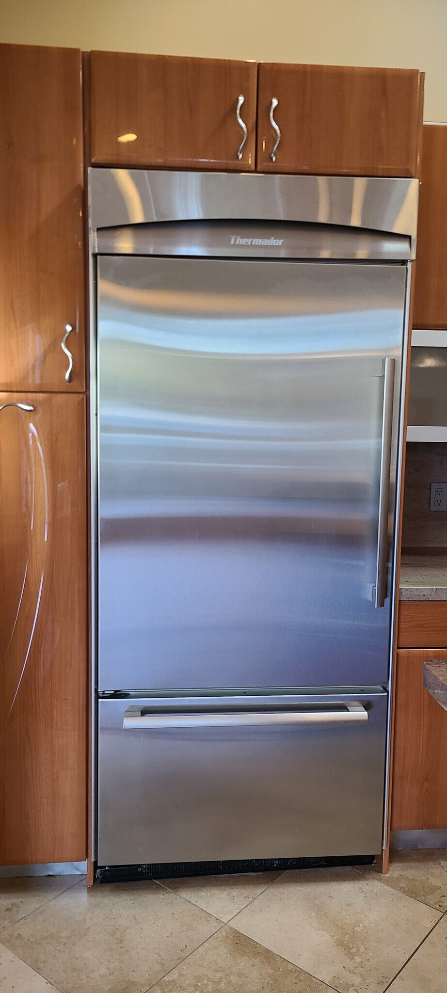 Building Photo - 229 W End Ave