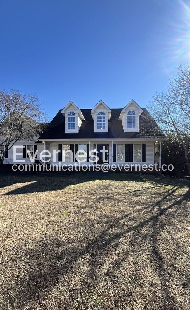 Building Photo - 14 Fawn Ln