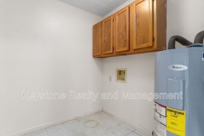 Building Photo - 0 286 Thompsonville Ln