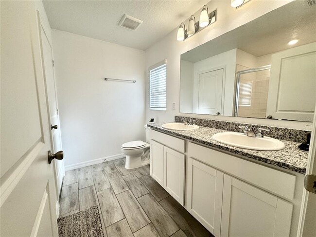Building Photo - 1079 Papaya Cir.