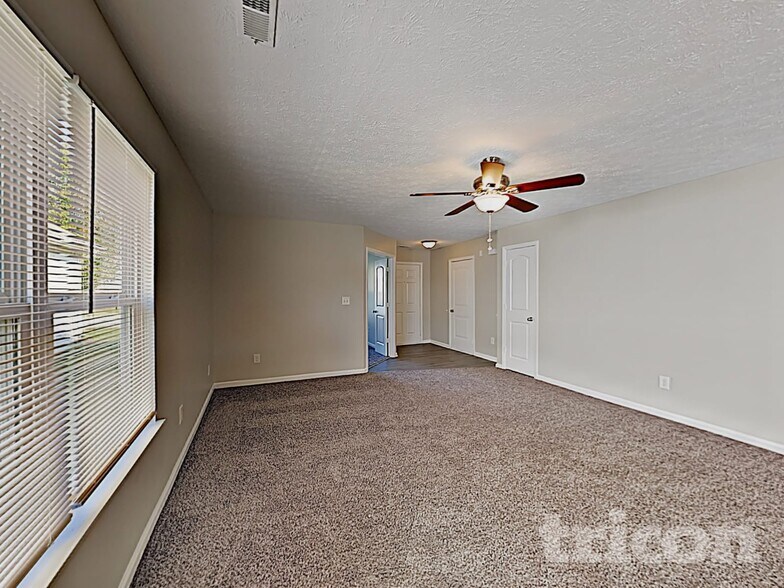 Building Photo - 5835 Mosaic Pl