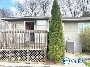 Building Photo - 3805 Mc Vay St SW