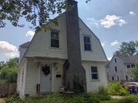 Building Photo - 360 Carlton Ave SE